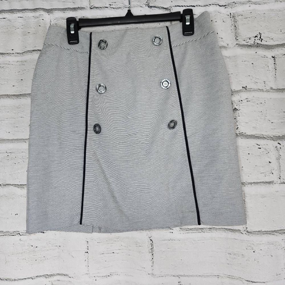 Lizzie Driver Stretch Skirt Skort Tennis Golf White Blue Striped Women's 4